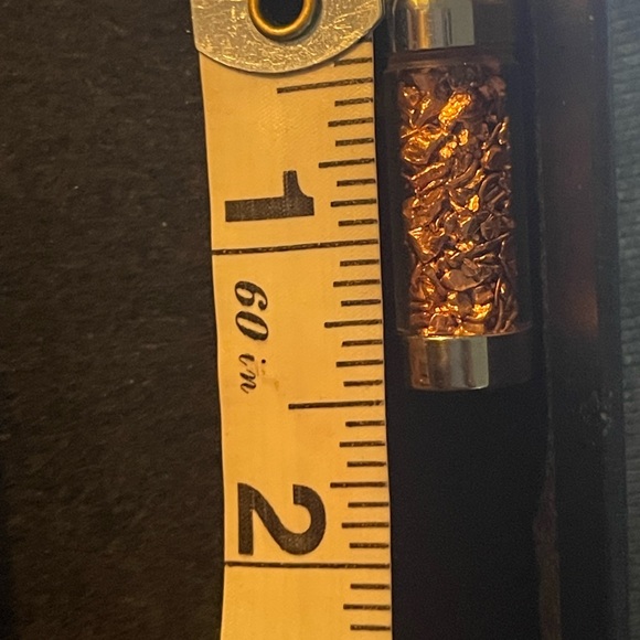 Necklace Pendant and Keychain 5g Protection - Picture 4 of 5